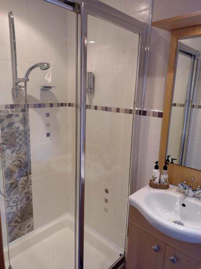 Glenn Eireann House Bed and Breakfast Cushendall Exteriör bild