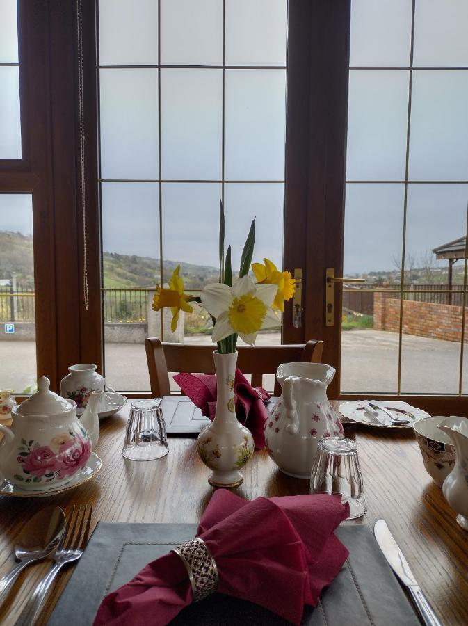 Glenn Eireann House Bed and Breakfast Cushendall Exteriör bild