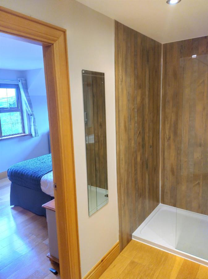Glenn Eireann House Bed and Breakfast Cushendall Exteriör bild